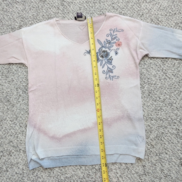 Amaryllis Womens (Size M) Pastel Tie-Dyed V-Neck Sweater w/ Floral Embroidery - Picture 3 of 15